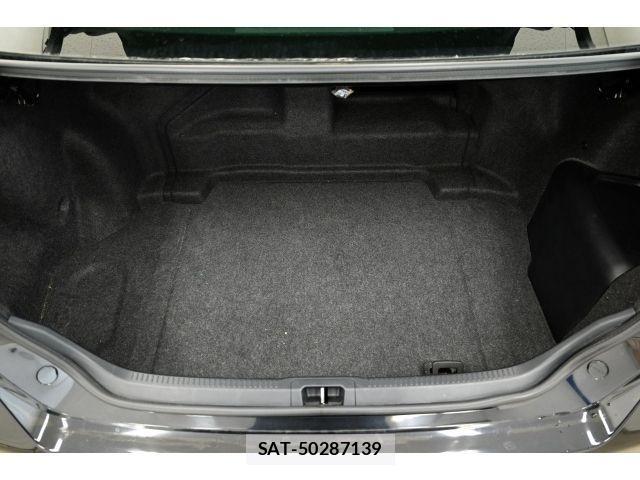 Toyota CAMRY HYBRID 2013-07 3662687-13