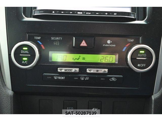 Toyota CAMRY HYBRID 2013-07 3662687-23