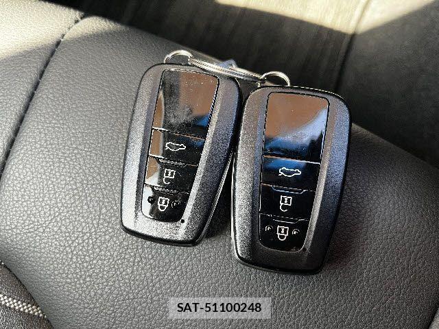 Toyota CAMRY HYBRID 2020-11 3713526-25