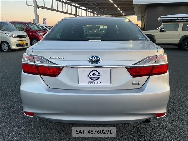 Toyota CAMRY HYBRID 2014-11 3831917-27