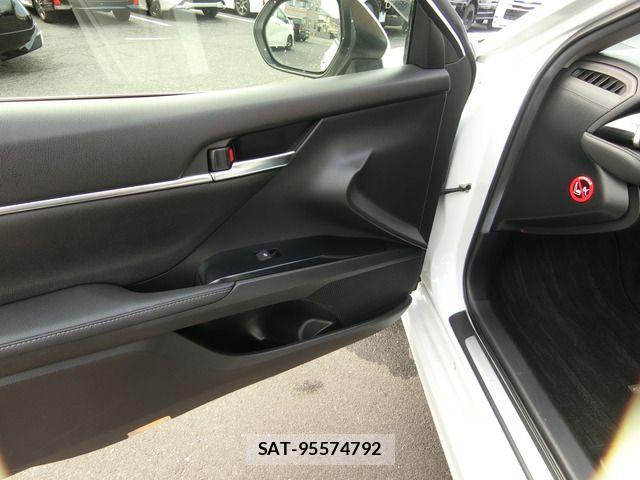 Toyota CAMRY HYBRID 2018-11 3831908-13