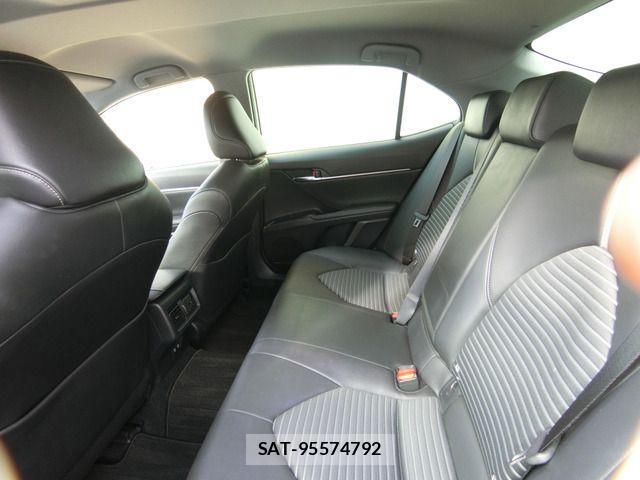 Toyota CAMRY HYBRID 2018-11 3831908-17