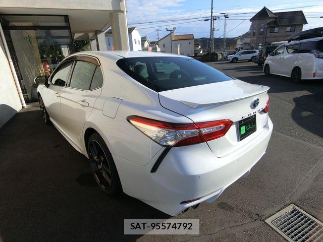 Toyota CAMRY HYBRID 2018-11 3831908-6