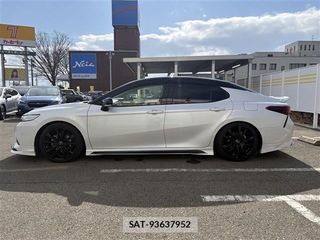 Toyota CAMRY HYBRID 2020-12 3904053-7