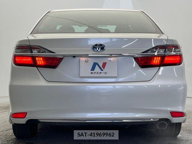 Toyota CAMRY HYBRID 2016-06 4108542-15