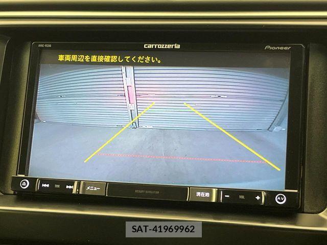 Toyota CAMRY HYBRID 2016-06 4108542-7