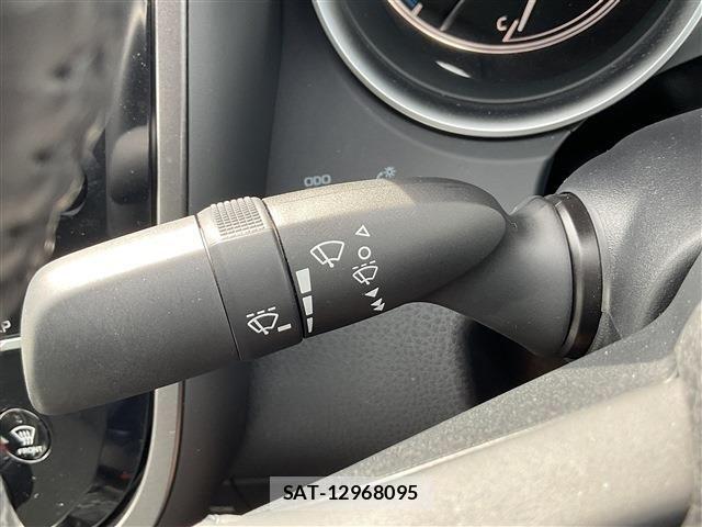 Toyota CAMRY HYBRID 2020-12 4321183-16