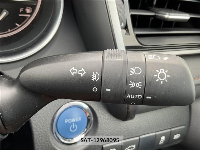 Toyota CAMRY HYBRID 2020-12 4321183-17