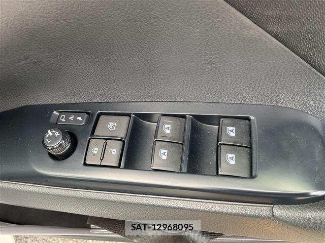 Toyota CAMRY HYBRID 2020-12 4321183-4