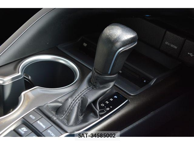 Toyota CAMRY HYBRID 2021-03 4321173-13