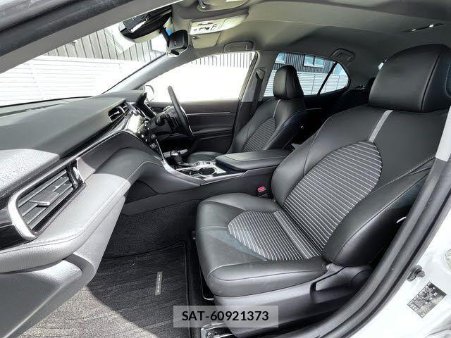Toyota CAMRY HYBRID 2020-02 4588305-18