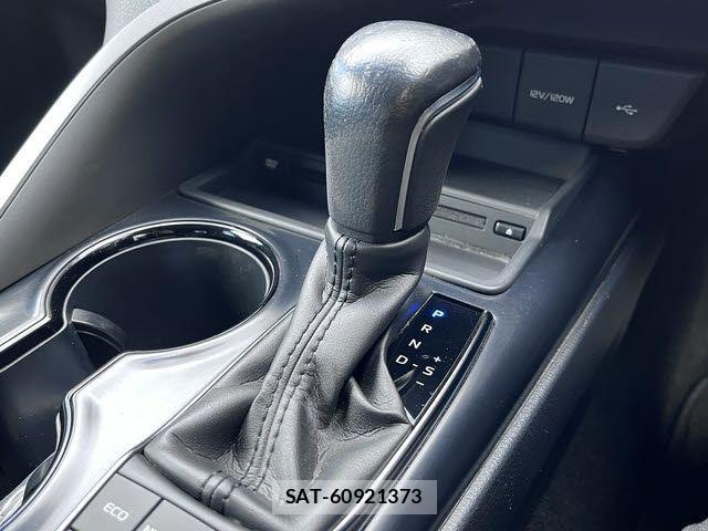 Toyota CAMRY HYBRID 2020-02 4588305-19