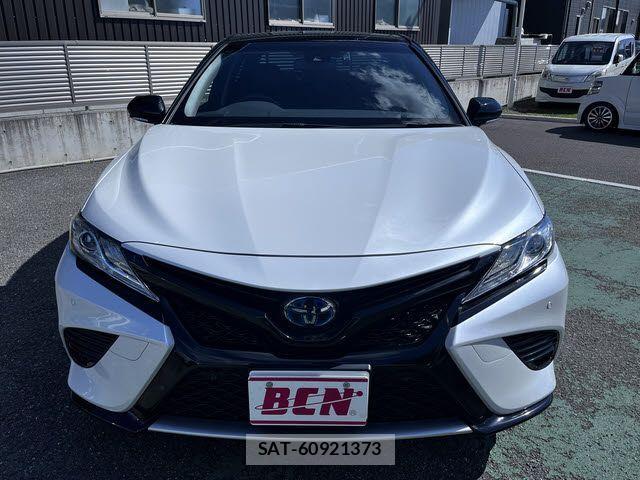 Toyota CAMRY HYBRID 2020-02 4588305-21