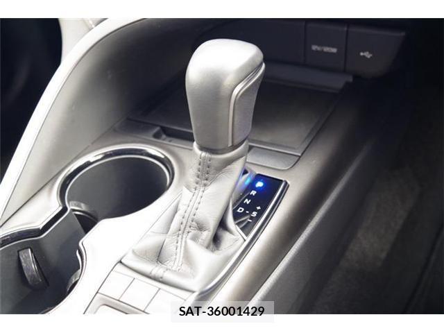 Toyota CAMRY HYBRID 2023-06 4751660-9