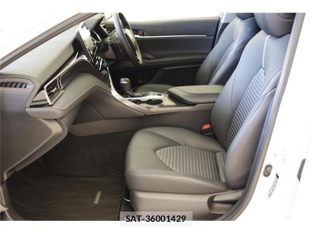 Toyota CAMRY HYBRID 2023-06 4751660-25