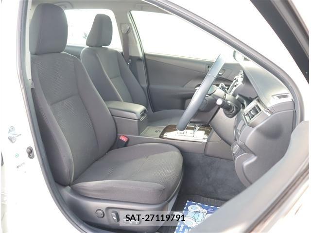 Toyota CAMRY HYBRID 2012-06 4932439-14