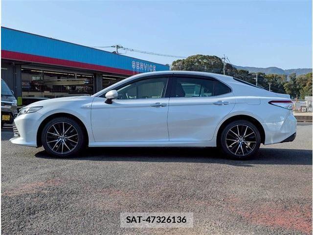 Toyota CAMRY HYBRID 2019-09 4932410-9