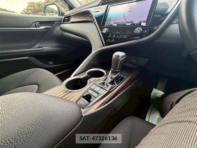 Toyota CAMRY HYBRID 2019-09 4932410-16