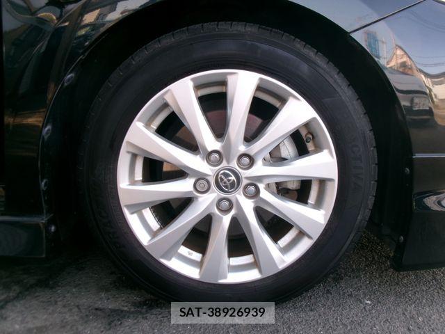 Toyota CAMRY HYBRID 2018-02 4932414-12
