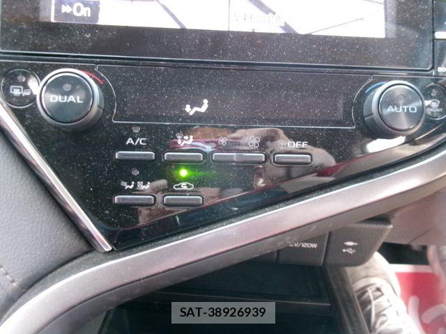 Toyota CAMRY HYBRID 2018-02 4932414-18