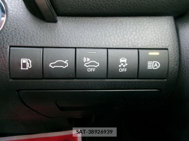 Toyota CAMRY HYBRID 2018-02 4932414-22