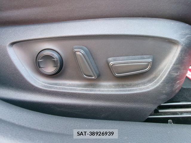 Toyota CAMRY HYBRID 2018-02 4932414-24