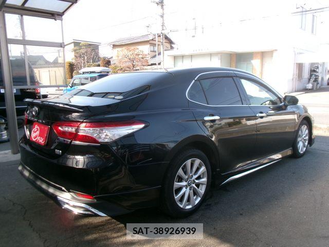 Toyota CAMRY HYBRID 2018-02 4932414-2
