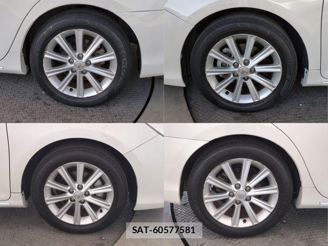 Toyota CAMRY HYBRID 2012-03 5860922-19