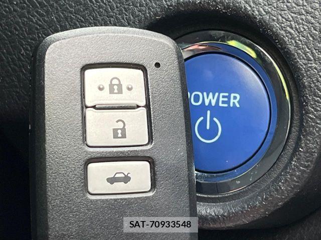 Toyota CAMRY HYBRID 2012-03 5860919-6
