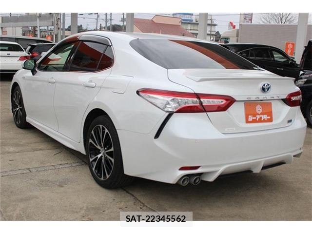 Toyota CAMRY HYBRID 2018-10 5860915-11