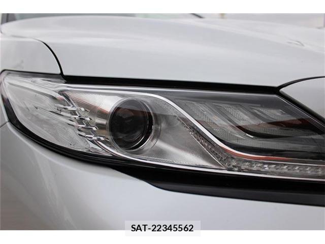 Toyota CAMRY HYBRID 2018-10 5860915-18