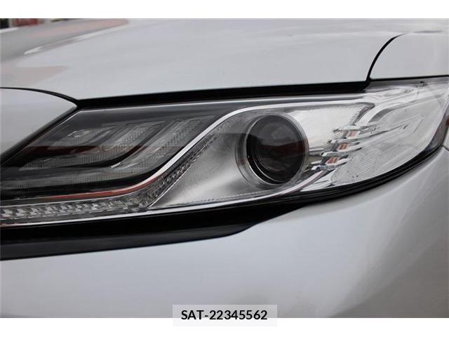 Toyota CAMRY HYBRID 2018-10 5860915-19