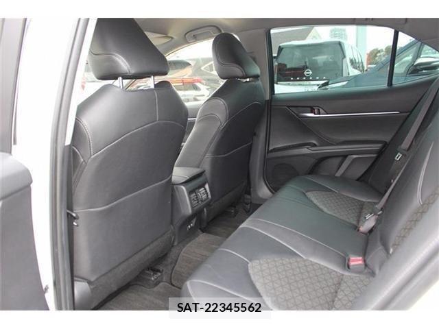 Toyota CAMRY HYBRID 2018-10 5860915-28