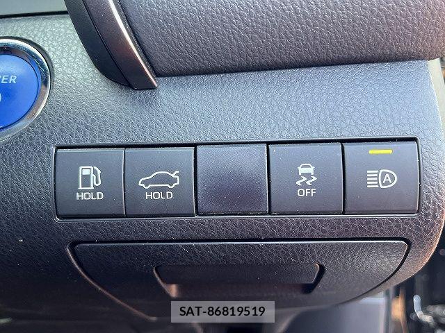 Toyota CAMRY HYBRID 2021-03 5860905-18