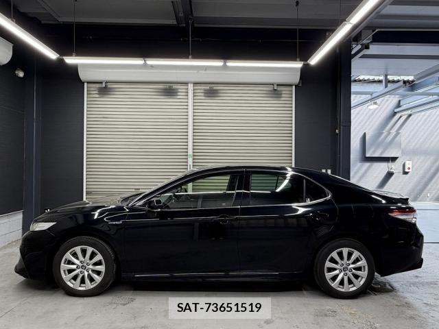 Toyota CAMRY HYBRID 2019-05 5860907-26