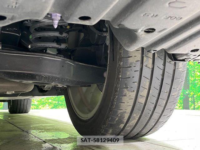 Toyota CAMRY HYBRID 2019-08 6007806-19