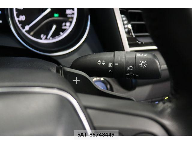 Toyota CAMRY HYBRID 2023-09 6007798-17