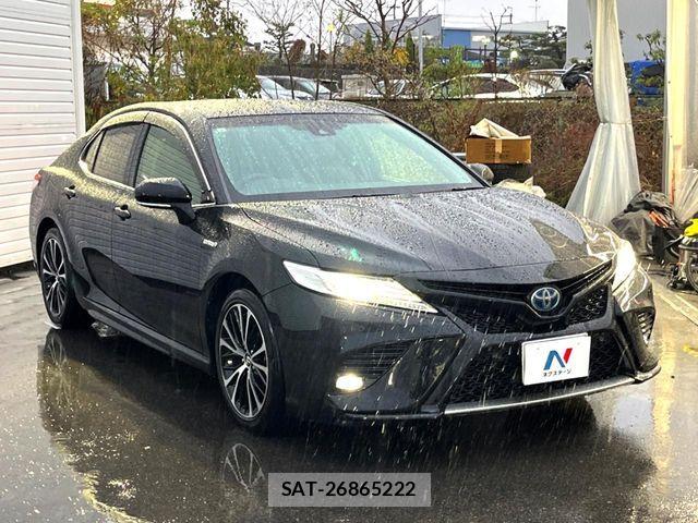 Toyota CAMRY HYBRID 2019-09 6007817-16