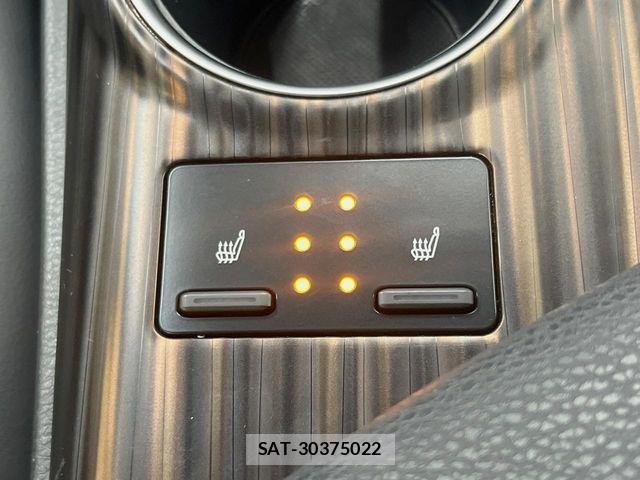 Toyota CAMRY HYBRID 2017-11 6007809-7