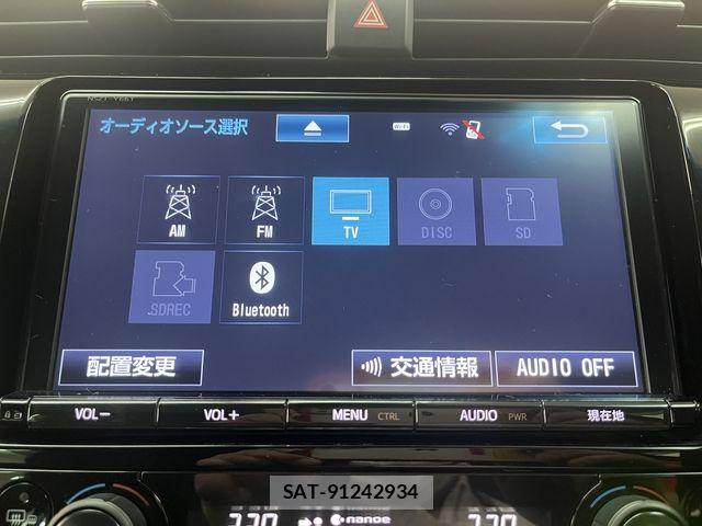 Toyota CAMRY HYBRID 2017-12 6007827-5