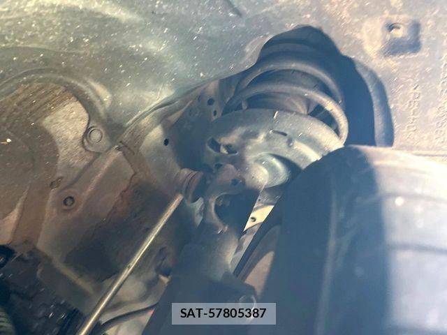 Toyota CAMRY HYBRID 2018-10 6007808-19