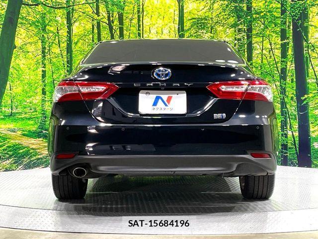 Toyota CAMRY HYBRID 2017-11 6212244-16