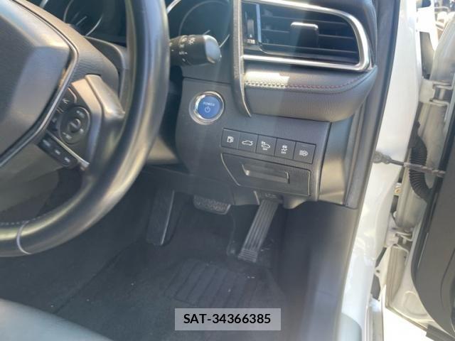 Toyota CAMRY HYBRID 2017-11 6212269-19