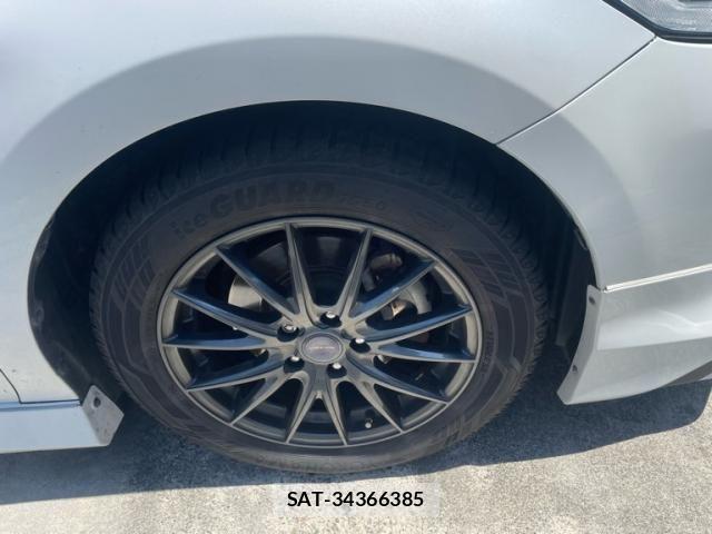 Toyota CAMRY HYBRID 2017-11 6212269-8
