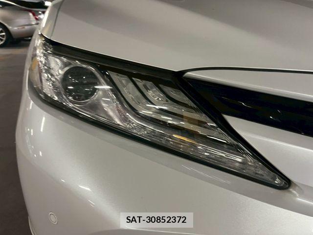Toyota CAMRY HYBRID 2017-08 6212264-22
