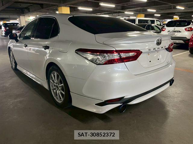 Toyota CAMRY HYBRID 2017-08 6212264-2