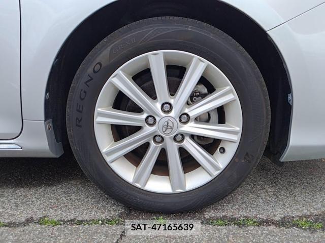 Toyota CAMRY HYBRID 2013-03 6242566-10
