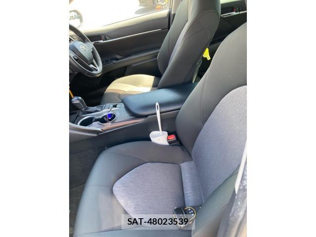 Toyota CAMRY HYBRID 2018-01 6242563-13
