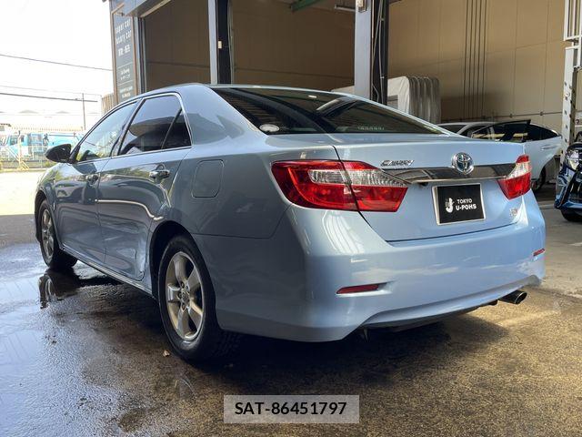 Toyota CAMRY HYBRID 2014-03 6242570-2