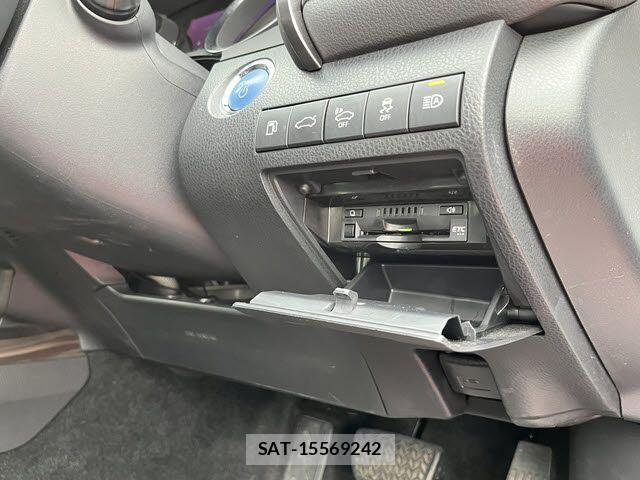 Toyota CAMRY HYBRID 2017-11 6242559-15